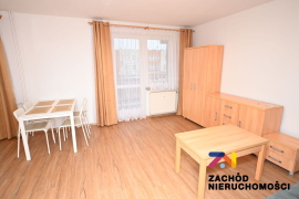 Przestronna Kawalerka Os. Zastalowskie